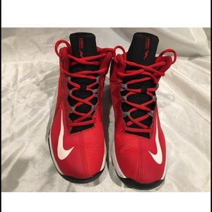 Nike Air Max Shutter Step 2 Basketball Shoes